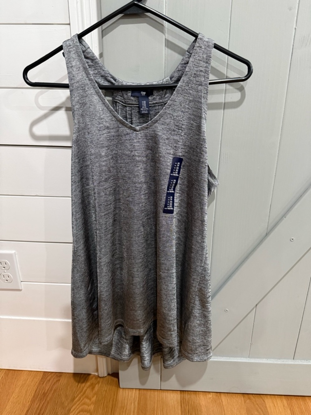NWT Gap Women's Tank Top